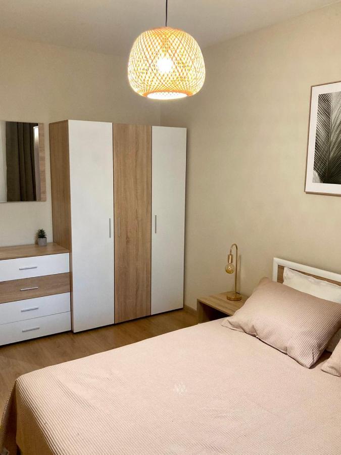 Pearl Apartments Burgas City Eksteriør billede