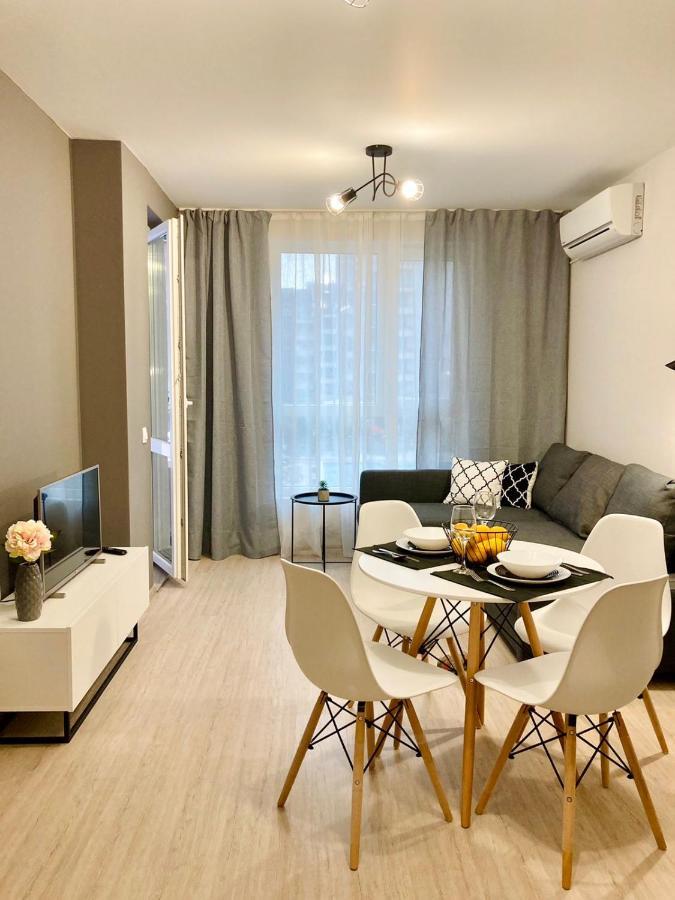 Pearl Apartments Burgas City Eksteriør billede