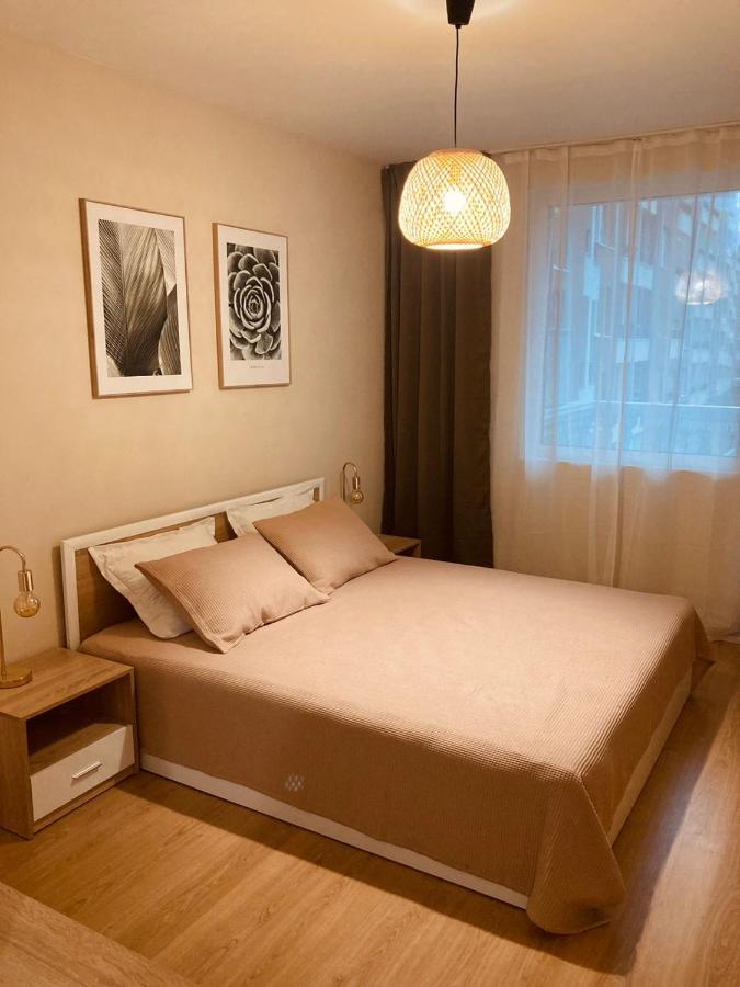 Pearl Apartments Burgas City Eksteriør billede