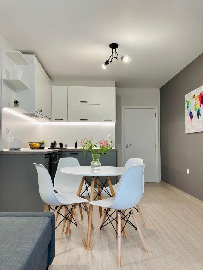 Pearl Apartments Burgas City Eksteriør billede