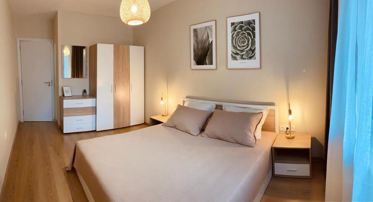 Pearl Apartments Burgas City Eksteriør billede